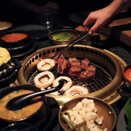 Log-In NYC: Taking Out-of-Towners to Eat